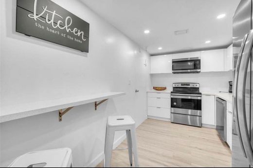 公寓楼  Hollywood, Broward County