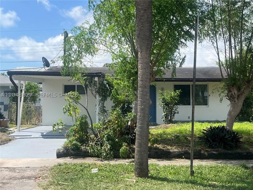 Villa in Dania Beach, Broward County