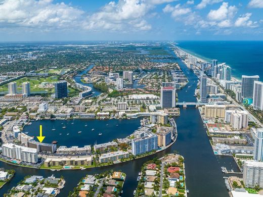 Complexes résidentiels à Hallandale Beach, Comté de Broward