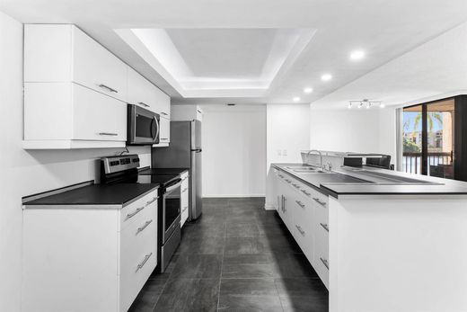 Residential complexes in Delray Beach, Palm Beach