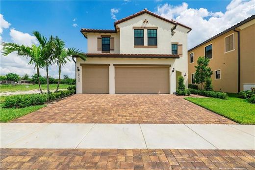 Villa - Parkland, Broward County