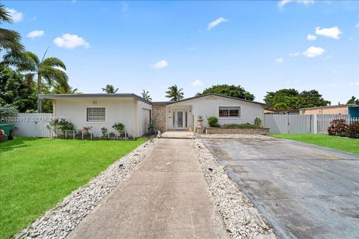 Villa in Cutler Bay, Miami-Dade