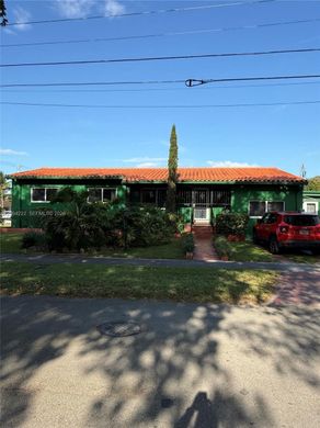 Villa - Miami, Miami-Dade County