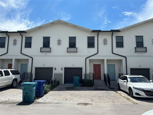 Townhouse in Florida City, Miami-Dade