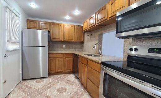 Kamienica w Lauderhill, Broward County