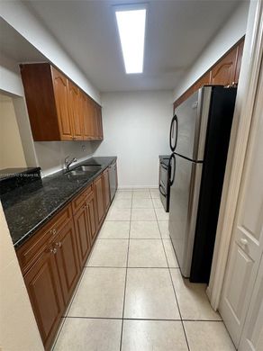 Komplex apartman Miami, Miami-Dade County