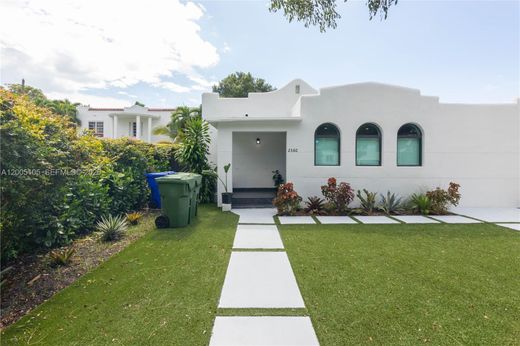 Villa - Miami, Miami-Dade County