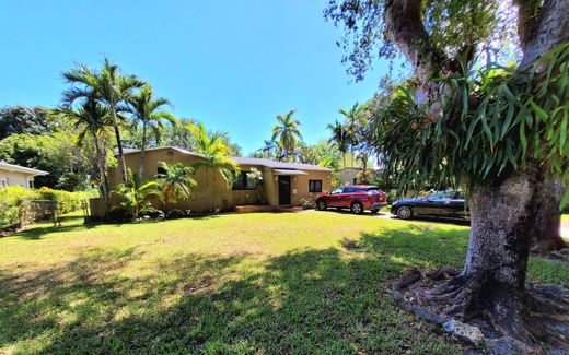 Villa in North Miami, Miami-Dade County