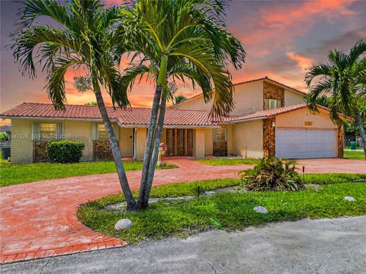 Villa en North Miami, Miami-Dade County