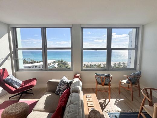 Complesso residenziale a Miami Beach, Miami-Dade County