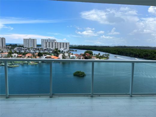 Residential complexes in Sunny Isles Beach, Miami-Dade