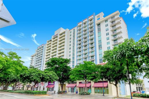 Residential complexes in Miami, Miami-Dade