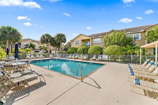 Townhouse in Tequesta, Palm Beach