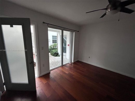 مجمع شقق ﻓﻲ Miami Beach, Miami-Dade County