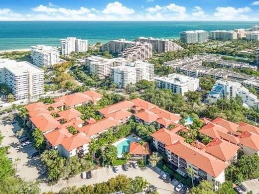 Complexes résidentiels à Key Biscayne, Comté de Miami-Dade