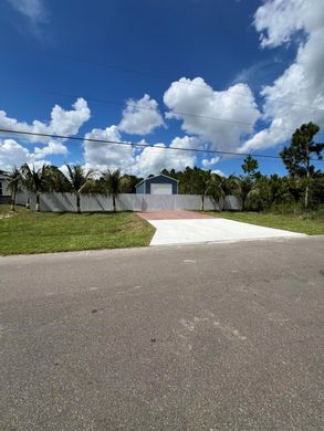 Palm Bay, Brevard Countyのヴィラ