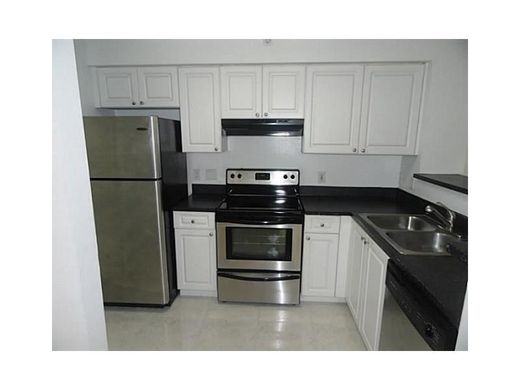 Kamienica w Miramar, Broward County