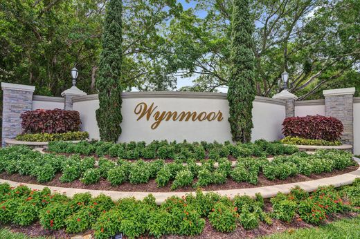 Residential complexes in Coconut Creek, Broward County