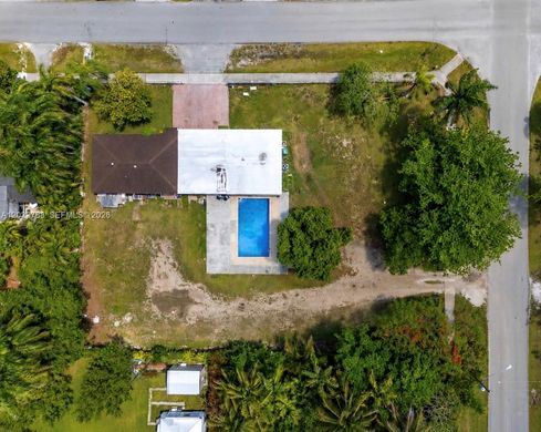 Villa Homestead, Miami-Dade County