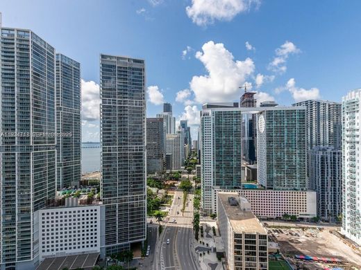Residential complexes in Miami, Miami-Dade