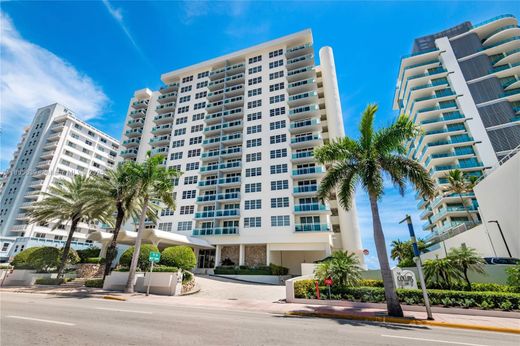 Жилой комплекс, Майами-Бич, Miami-Dade County