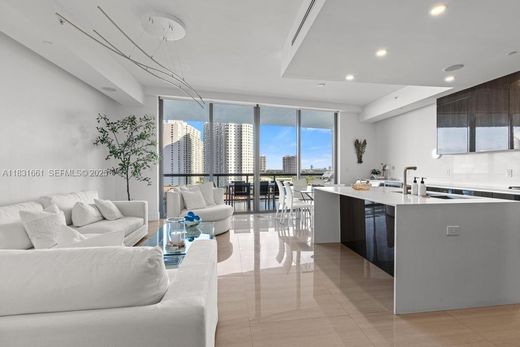 公寓楼  Aventura, Miami-Dade County