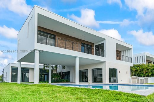Villa in Weston, Broward County