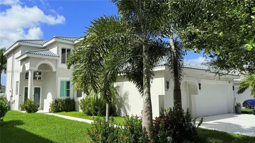 Villa Pembroke Pines, Broward County