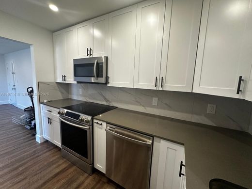 Complexos residenciais - North Miami, Miami-Dade County