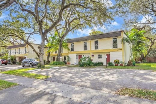 Townhouse in Hollywood, Broward County