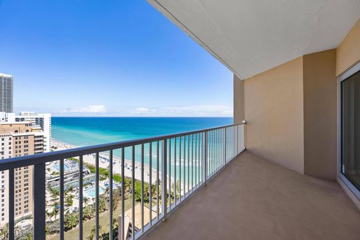 Complexos residenciais - Hallandale Beach, Broward County