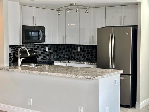 Wohnkomplexe in Delray Beach, Palm Beach County