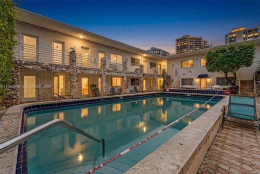 Komplex apartman Miami Beach, Miami-Dade County