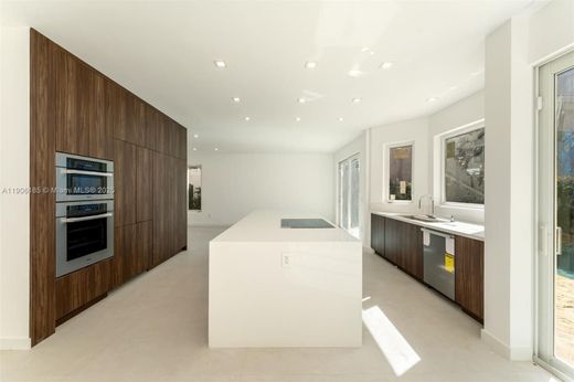 빌라 / Sunny Isles Beach, Miami-Dade County