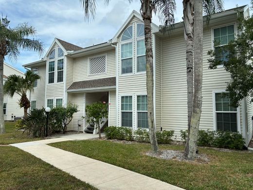 Residential complexes in Vero Beach, Indian River County