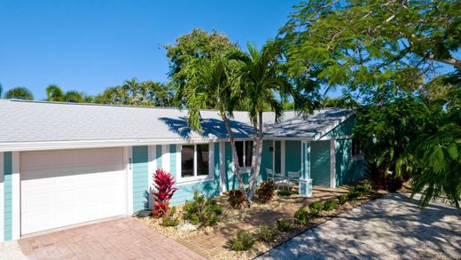 Villa in Holmes Beach, Manatee County