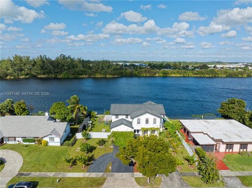 别墅  North Miami, Miami-Dade County