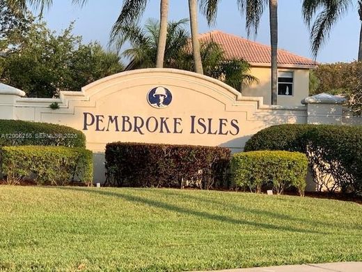 Townhouse in Pembroke Pines, Broward County