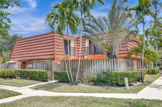 Townhouse in Plantation, Broward County