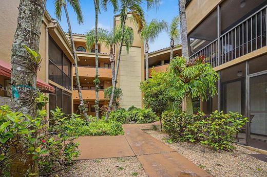 Komplex apartman Miami Lakes, Miami-Dade County