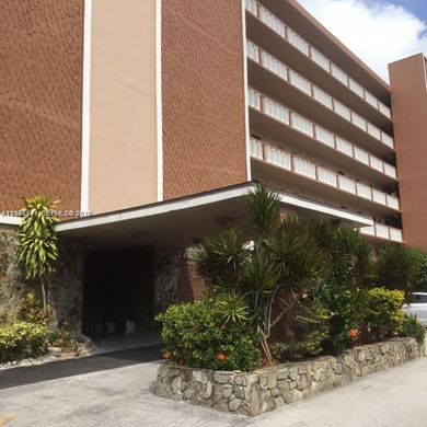 Complexos residenciais - Hallandale Beach, Broward County