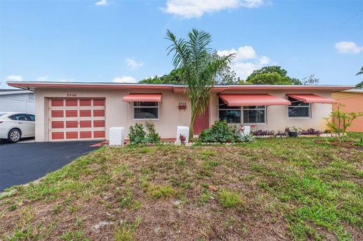 Villa - Lauderdale Lakes, Broward County