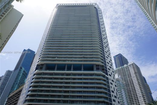 Residential complexes in Miami, Miami-Dade