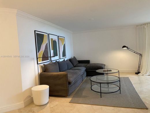 Residential complexes in Key Biscayne, Miami-Dade