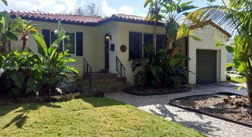 Villa - South Miami, Miami-Dade County