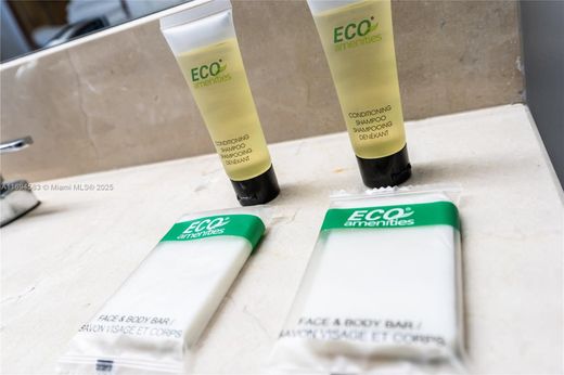 Complesso residenziale a Miami, Miami-Dade County