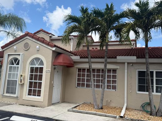 Dom miejski w Miami Lakes, Miami-Dade County