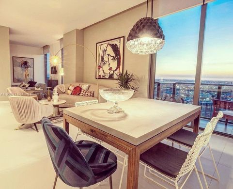 Edificio en Miami, Miami-Dade County