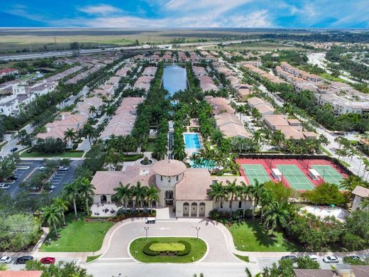 Residential complexes in Sunrise, Broward County