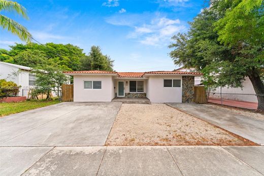 Villa in Miami, Miami-Dade